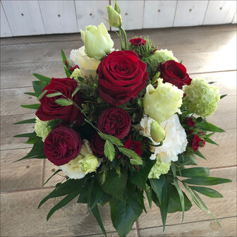 Blumenstrauss rot / weiss