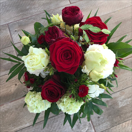 Blumenstrauss rot / weiss