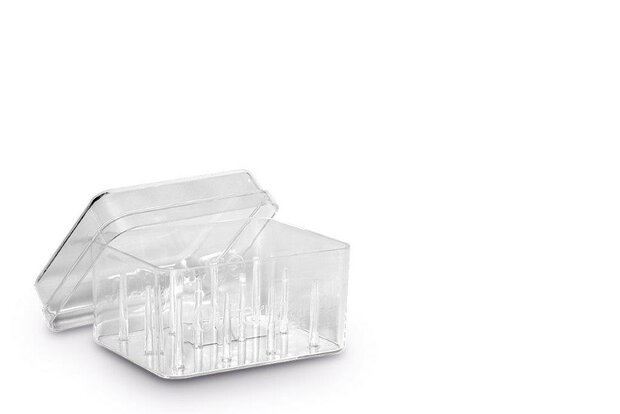 G&uuml;termann N&auml;hfaden-Box leer